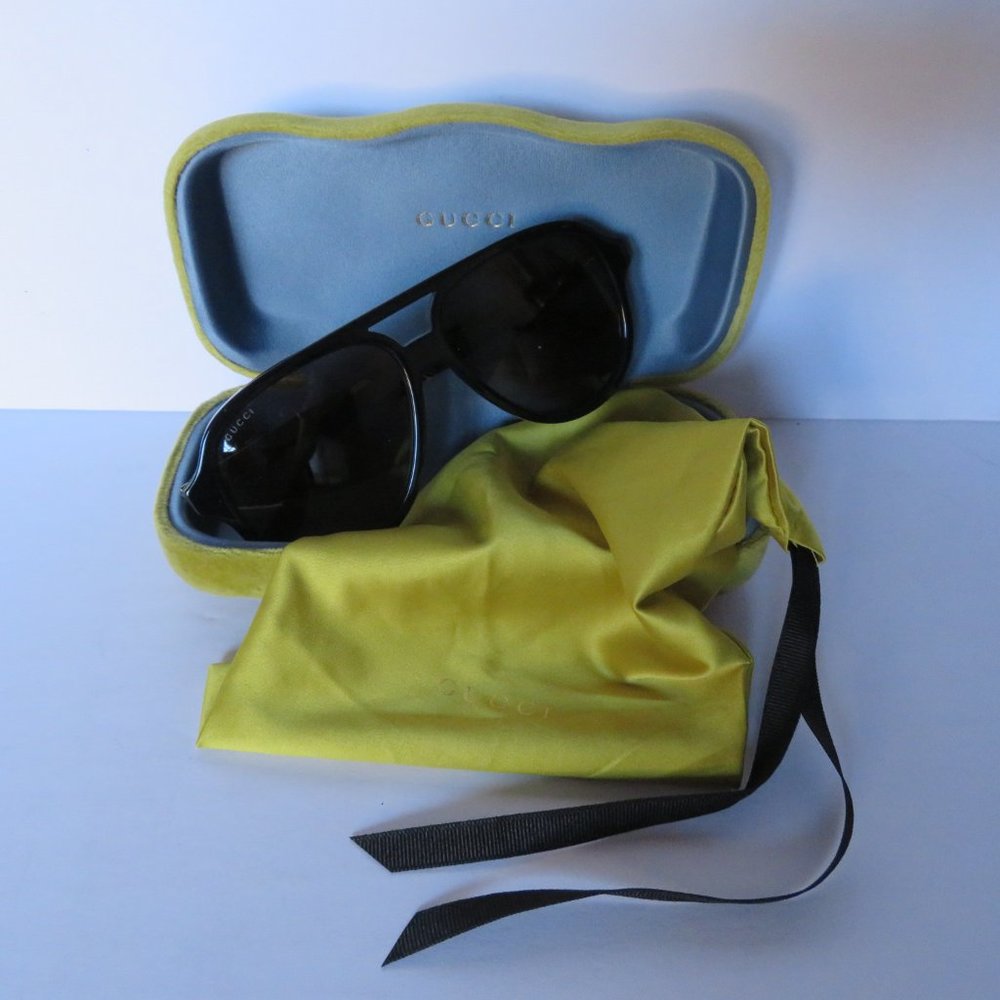 GUCCI BLACK GG0688s 001 AVIATOR LOGO SUNGLASSES + DUSTBAG & CASE